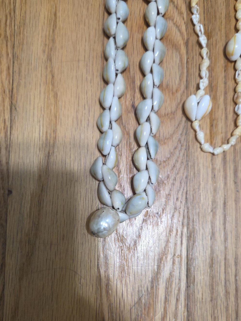 White Shell Necklaces - Picture 2 of 3